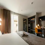 Hotel Oasis 2*