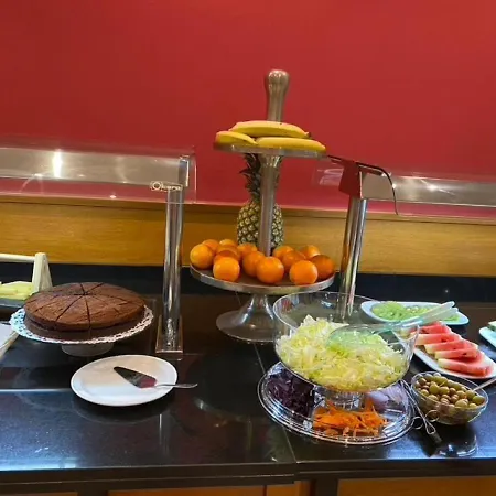 Oasis Otel