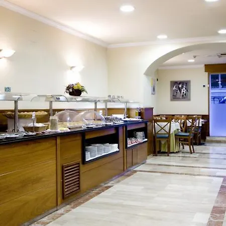 Otel Oasis 2*