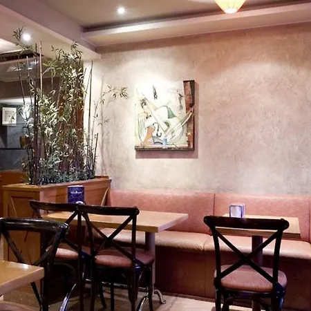 Oasis Otel Barselona