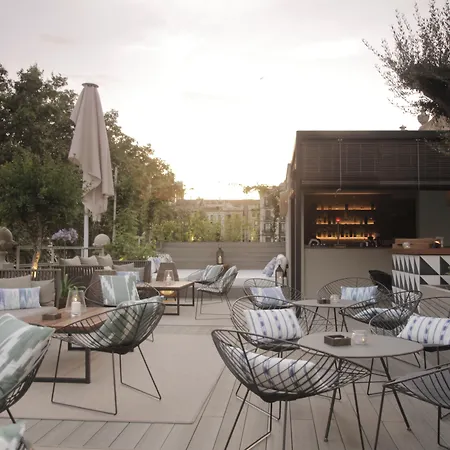 Hotel Oasis 2*