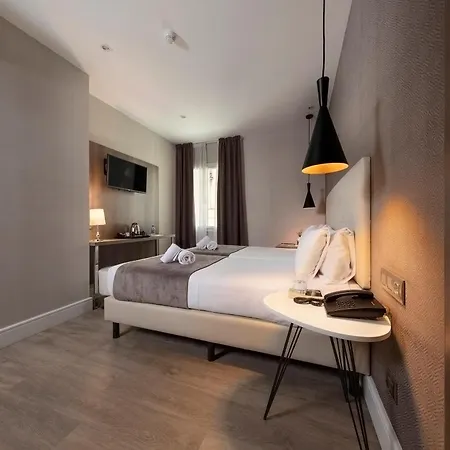 Otel Oasis