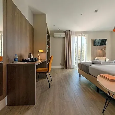Oasis 2*
