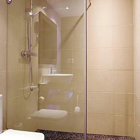 Hotel Oasis