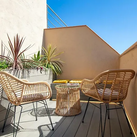 Otel Oasis