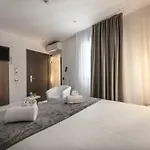 Oasis 2*