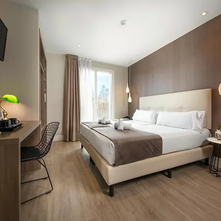 Hotel Oasis 2*