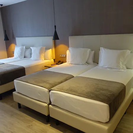 Oasis Hotel