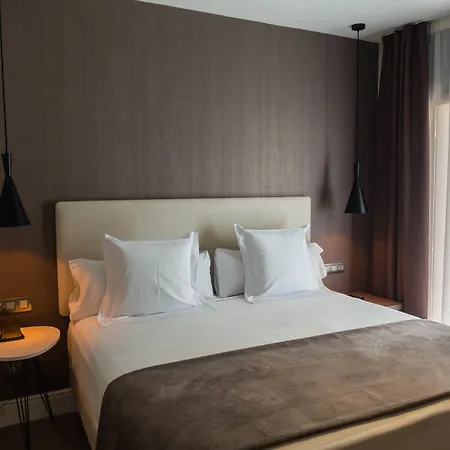 Hotel Oasis 2*