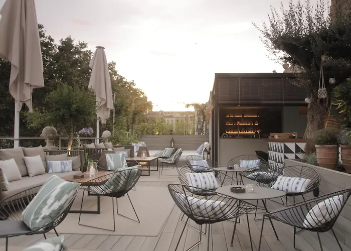 Hotel Oasis 2*