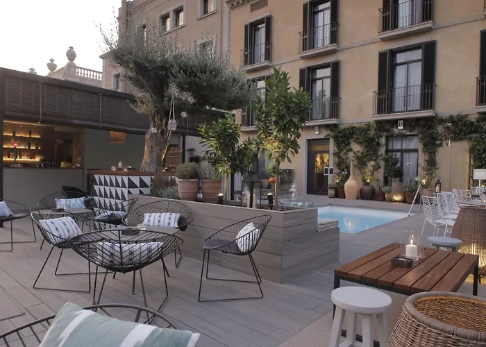 Oasis Hotel