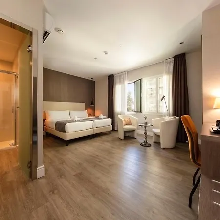 Ξενοδοχείο Oasis 2*